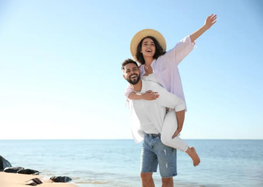 Celebrare 10 Anni di Felicità: Sorprese Romantiche per il Vostro Giorno Speciale