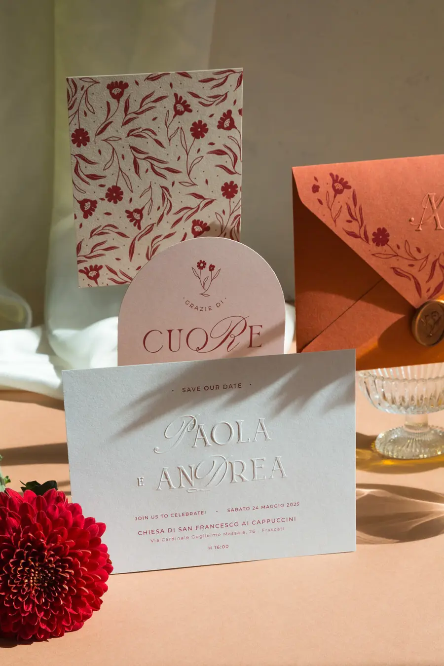 Partecipazioni di matrimonio 2026: idee artigianali che fanno innamorare al primo sguardo