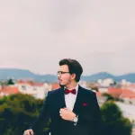 Come deve essere un abito da sposo hipster? Dritte fashion